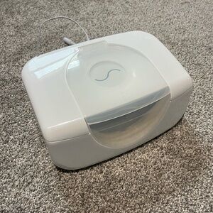 Munchkin Wipe Warmer (NEW!)